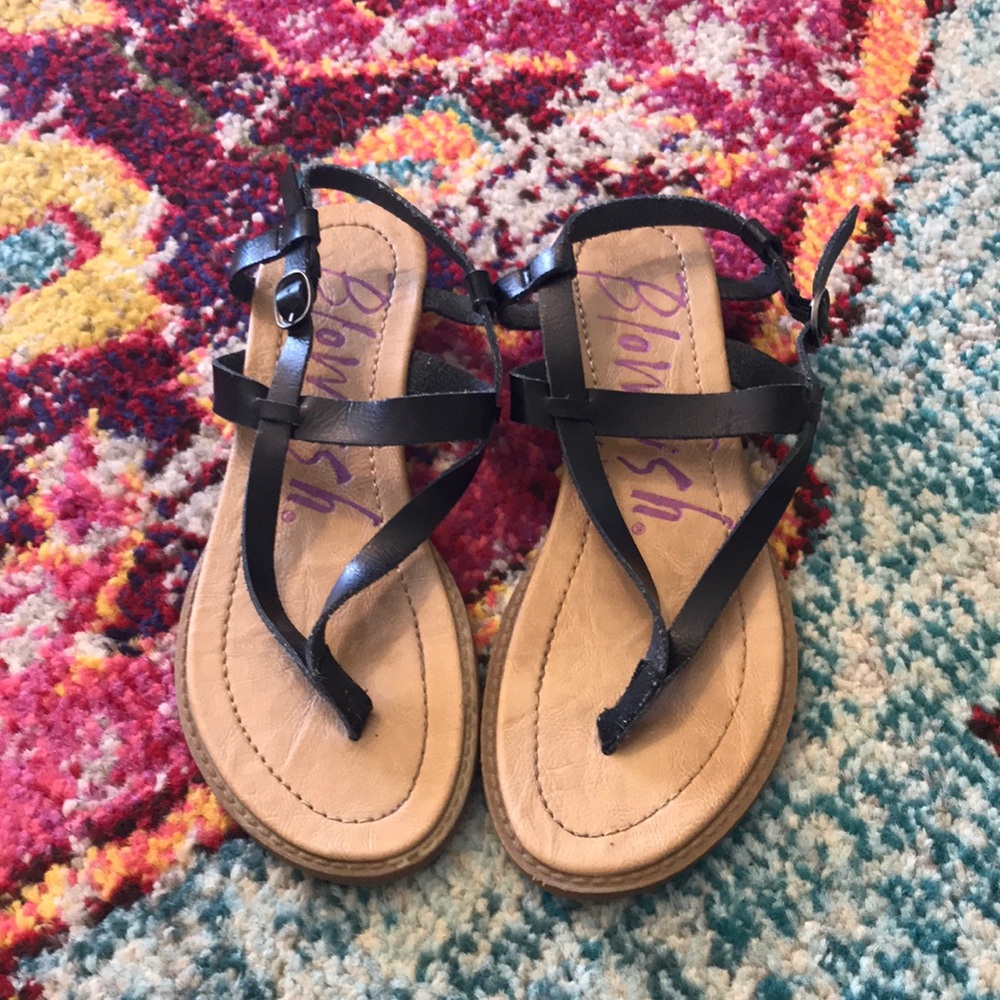 Blowfish black sandals size 6